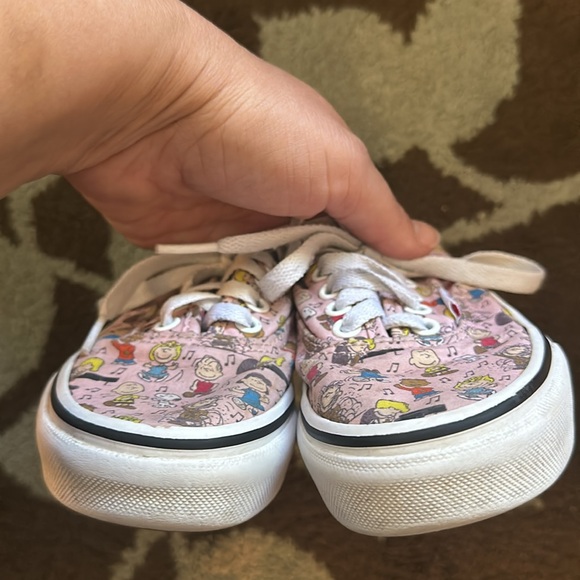 Vans Peanuts shoes size 12 - Picture 4 of 7